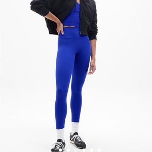 Athleta ultimate stash pocket 7/8 tights